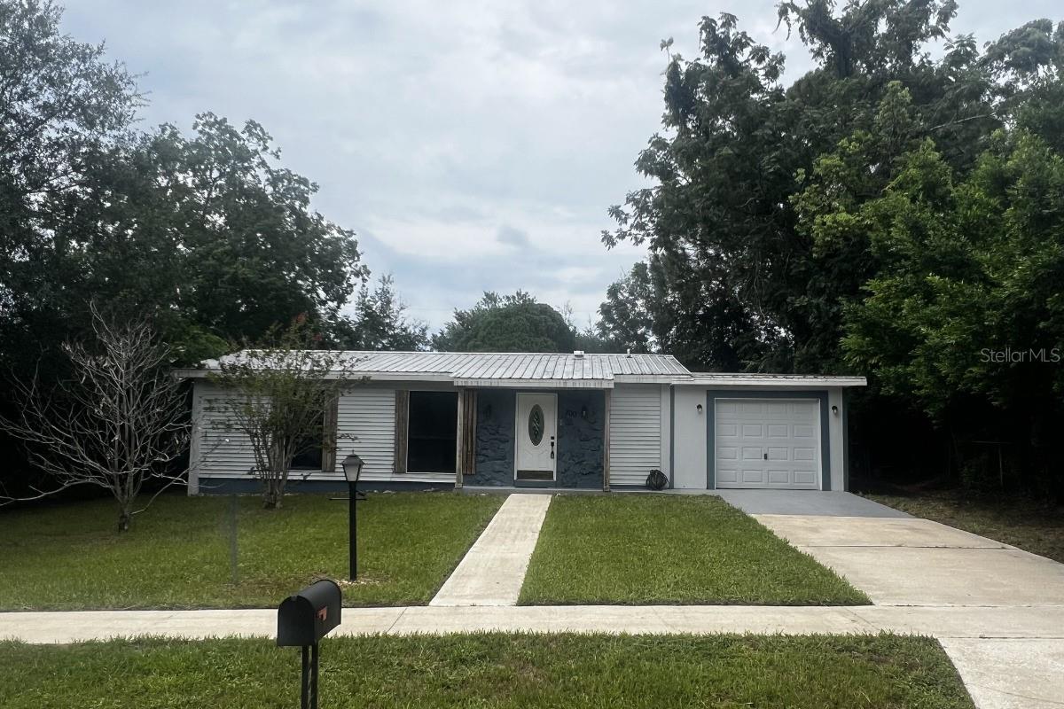 Photo of 700 S WELLINGTON DRIVE DELTONA FL 32725