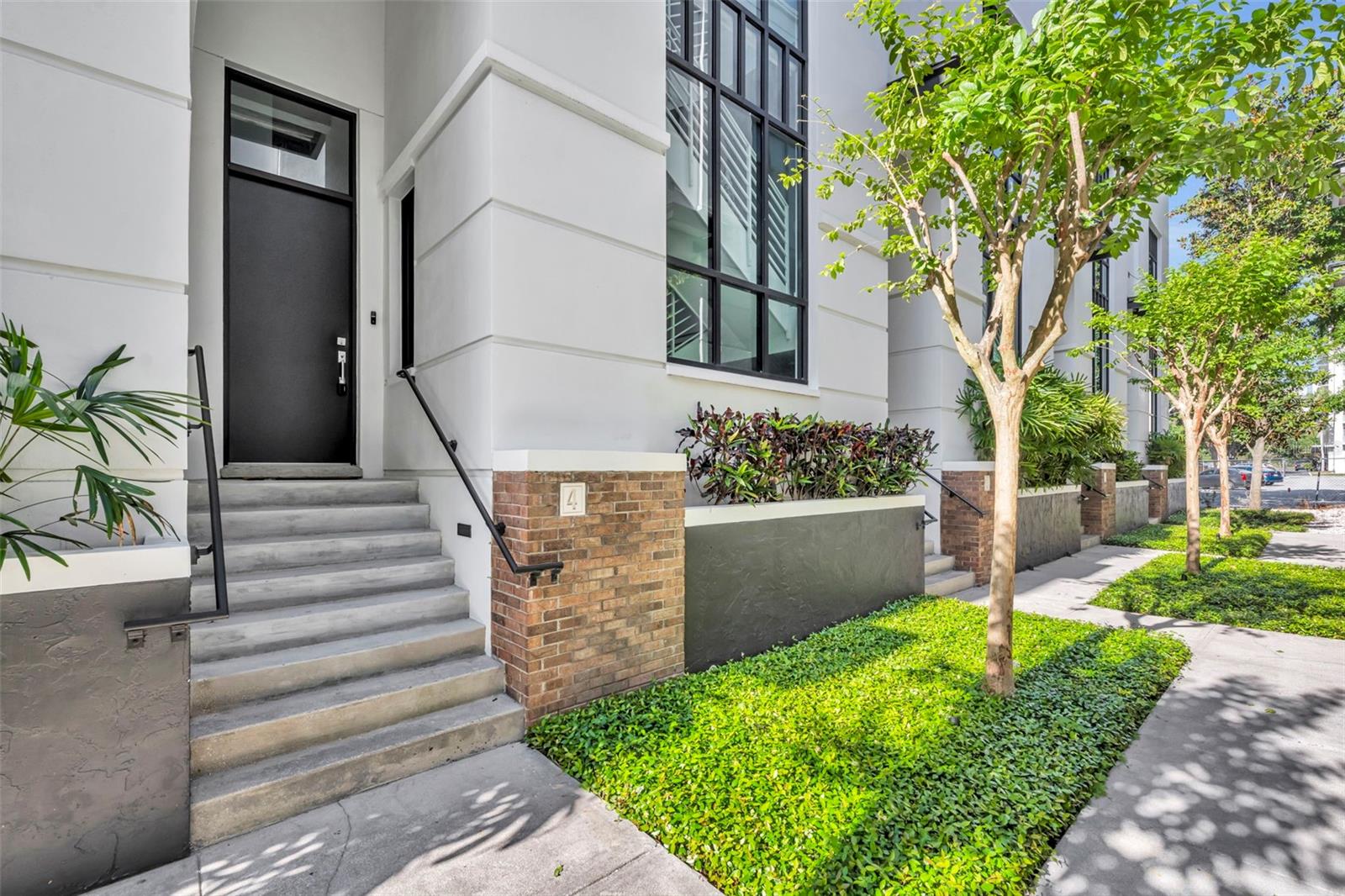 Photo of 356 S OSCEOLA AVENUE #17A ORLANDO FL 32801