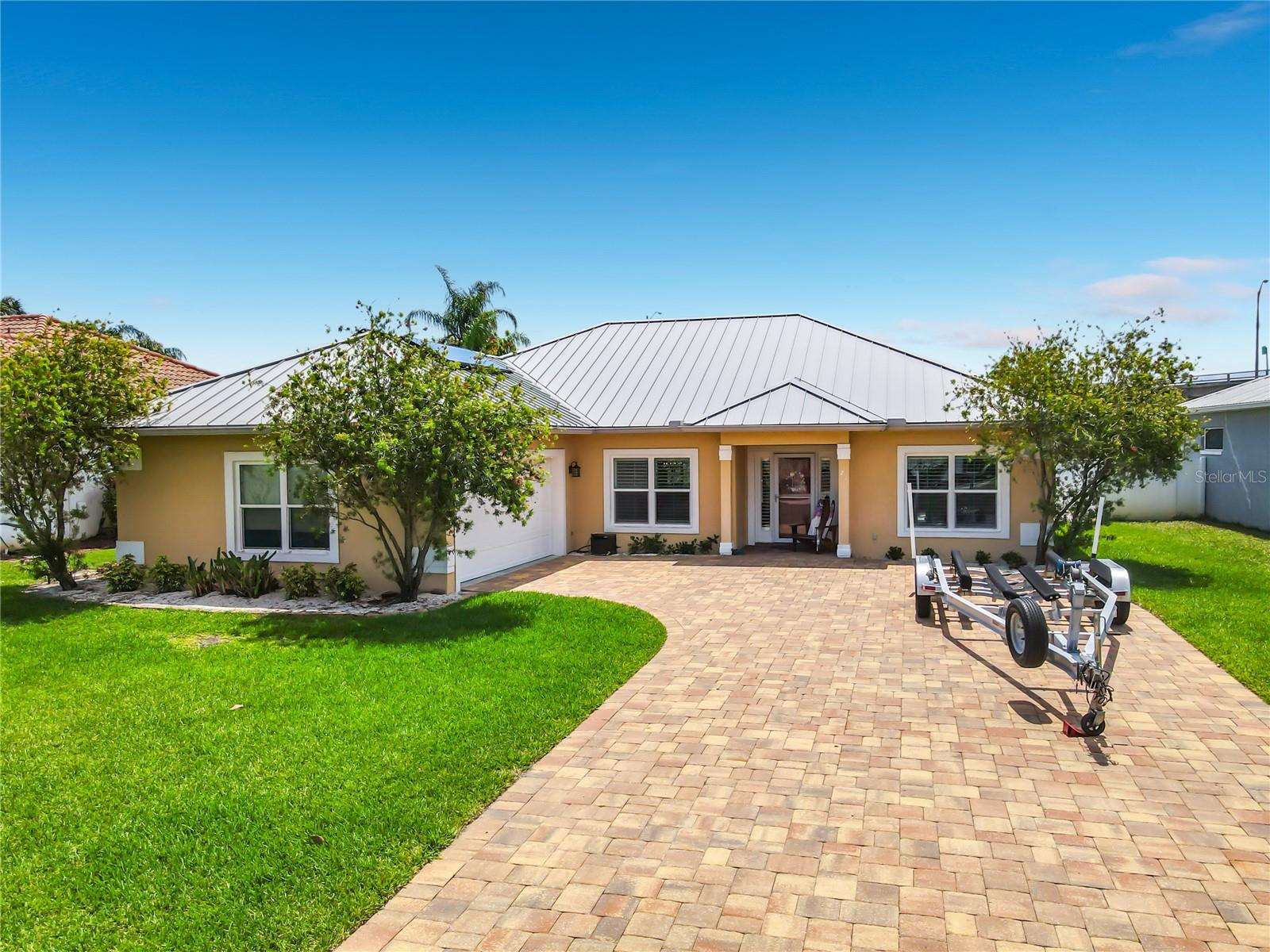 Photo of 21 RICHMOND DR NEW SMYRNA BEACH FL 32169