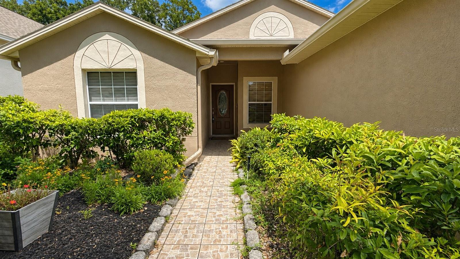 Photo of 649 BUCKINGHAM DRIVE OVIEDO FL 32765