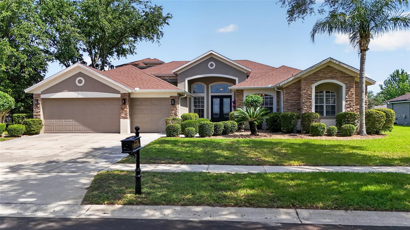 Photo of 10354 OAKVIEW POINTE TERRACE GOTHA FL 34734