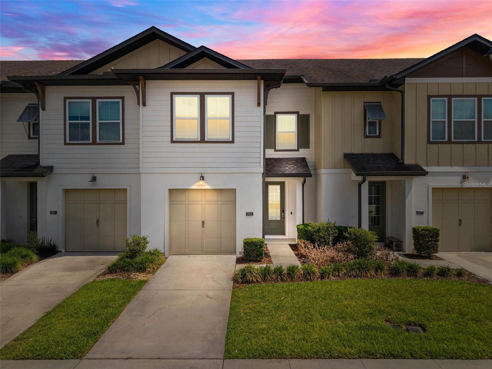 Photo of 701 BENOI DRIVE DAVENPORT FL 33896