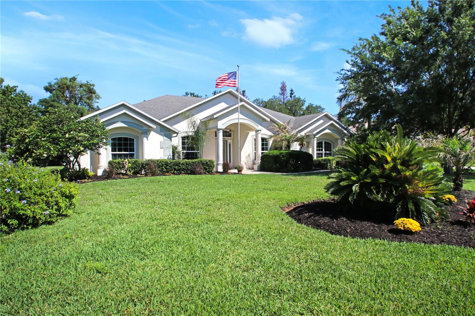 Photo of 11825 OVERLOOK DRIVE CLERMONT FL 34711