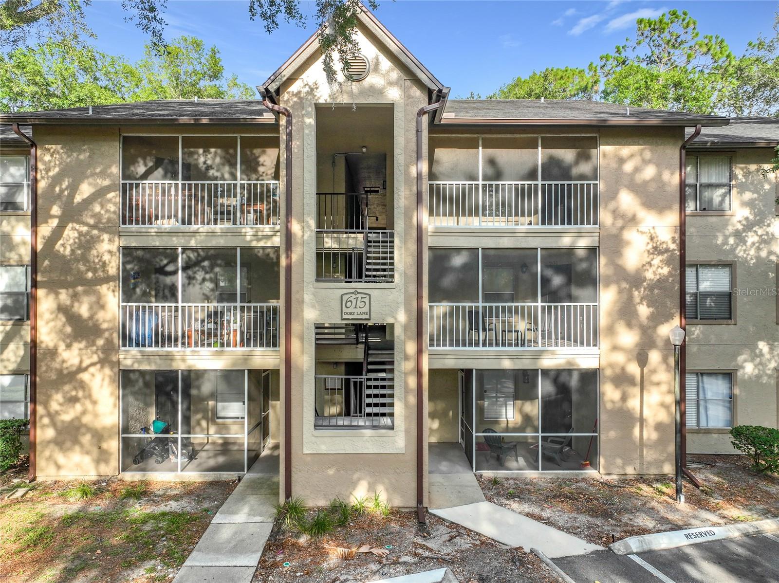 Photo of 615 DORY LANE #303 ALTAMONTE SPRINGS FL 32714
