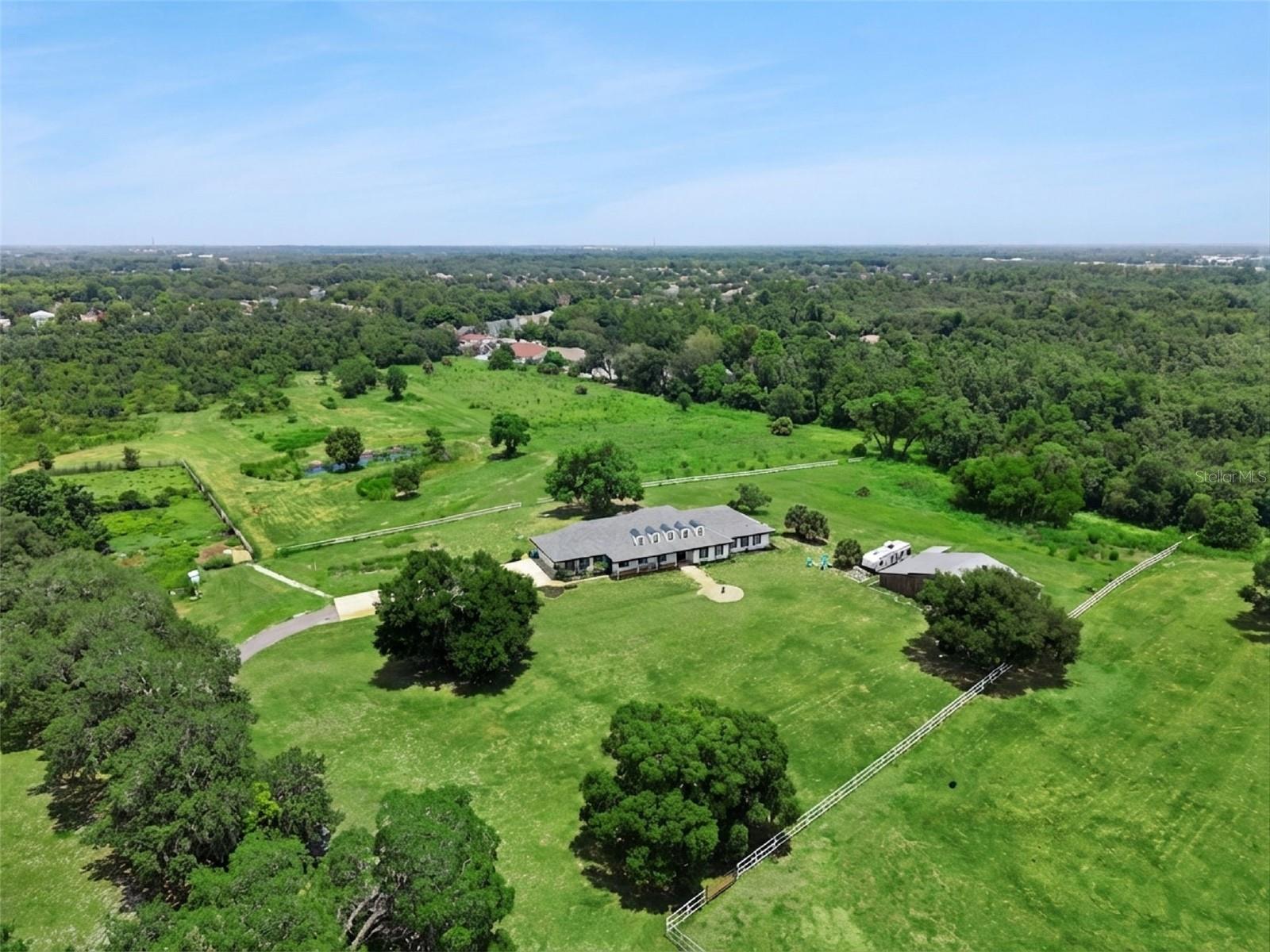 Photo of 5750 OAK HOLLOW LANE OVIEDO FL 32765