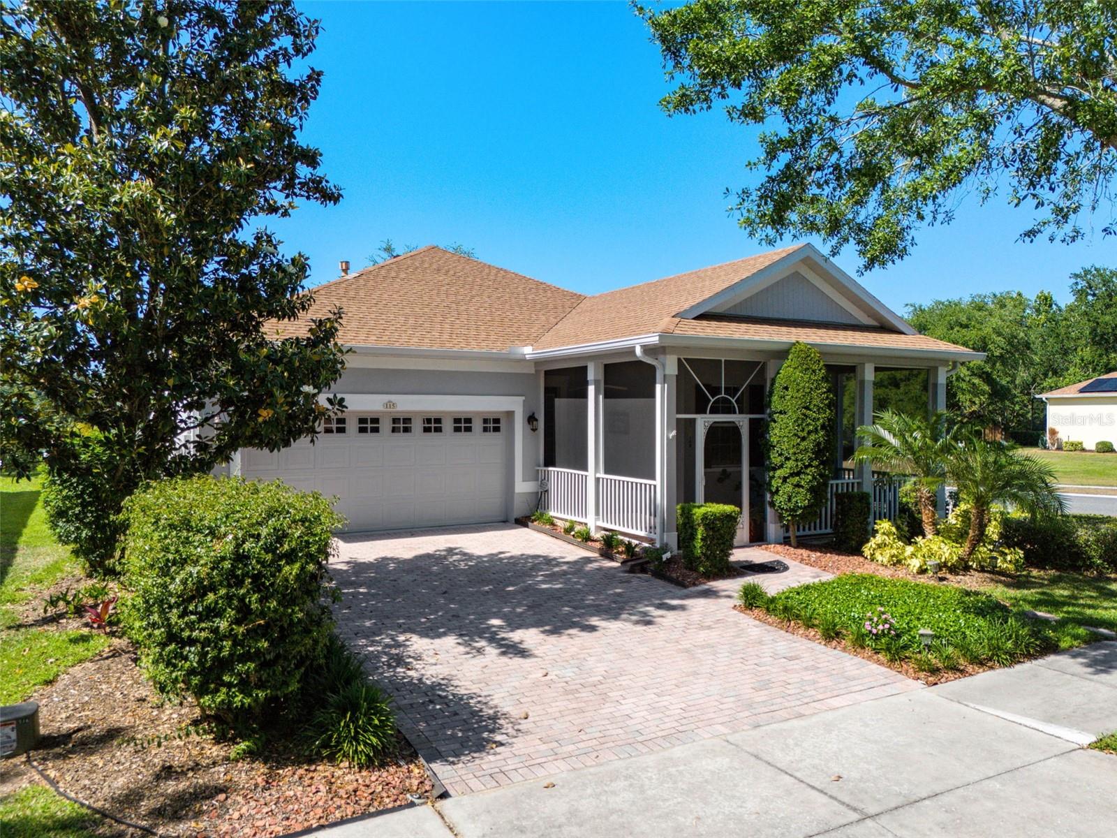 Photo of 115 CRESCENT MOON DRIVE GROVELAND FL 34736