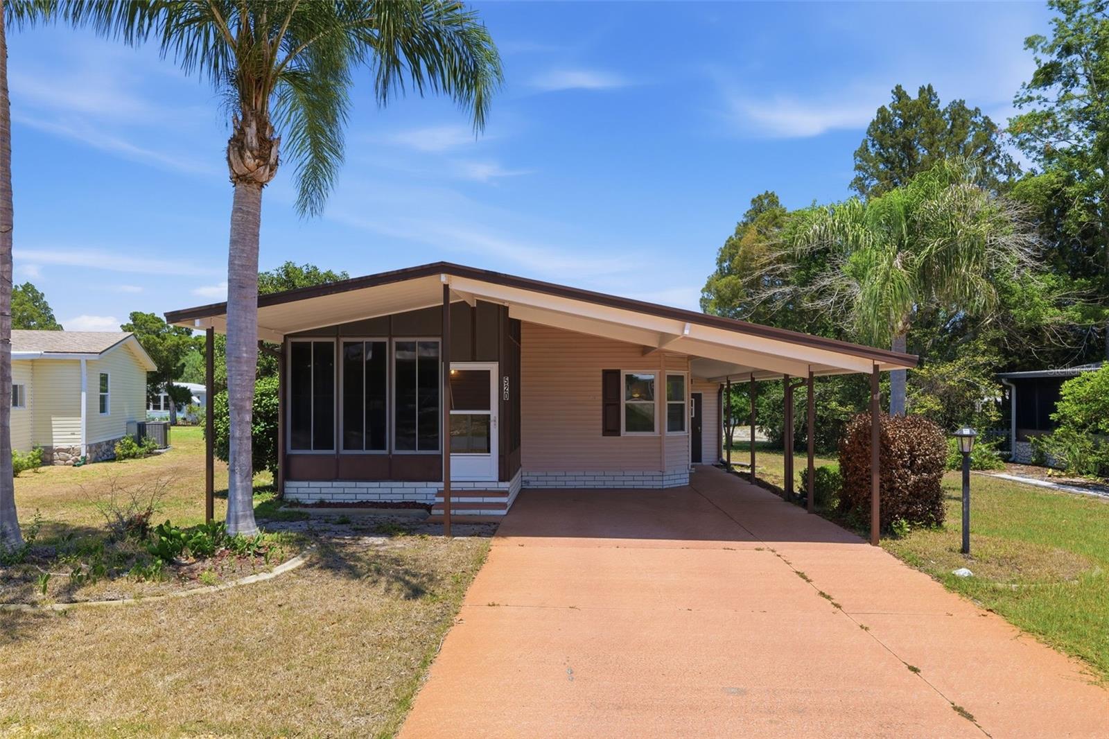 Photo of 520 TIVOLI PARK DRIVE DAVENPORT FL 33897