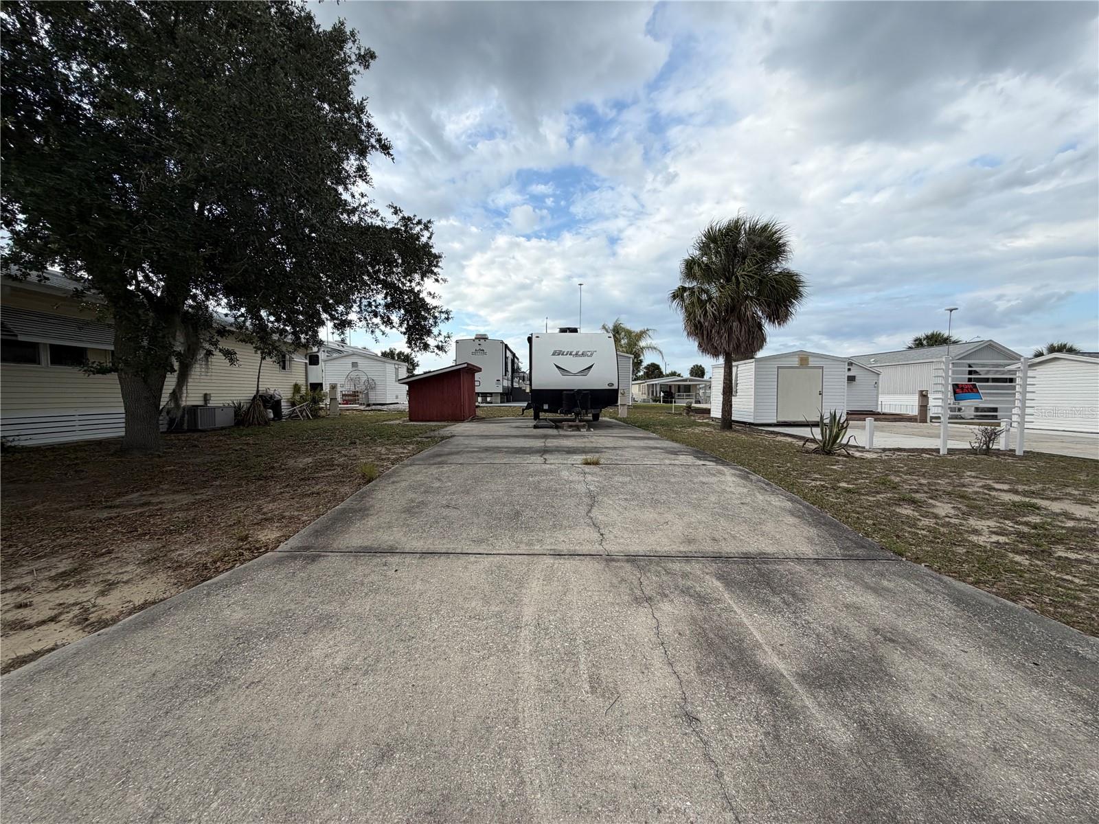 Photo of 86 IRON LANE HAINES CITY FL 33844