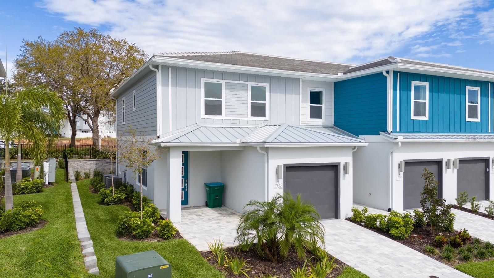 Photo of 7845 SPECTRUM DRIVE KISSIMMEE FL 34747