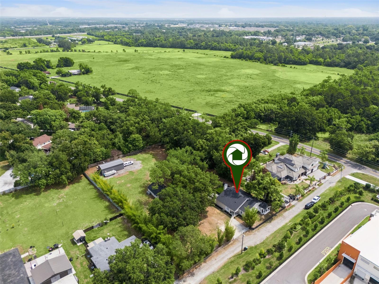 Photo of 1825 DEMASTUS LANE OCOEE FL 34761