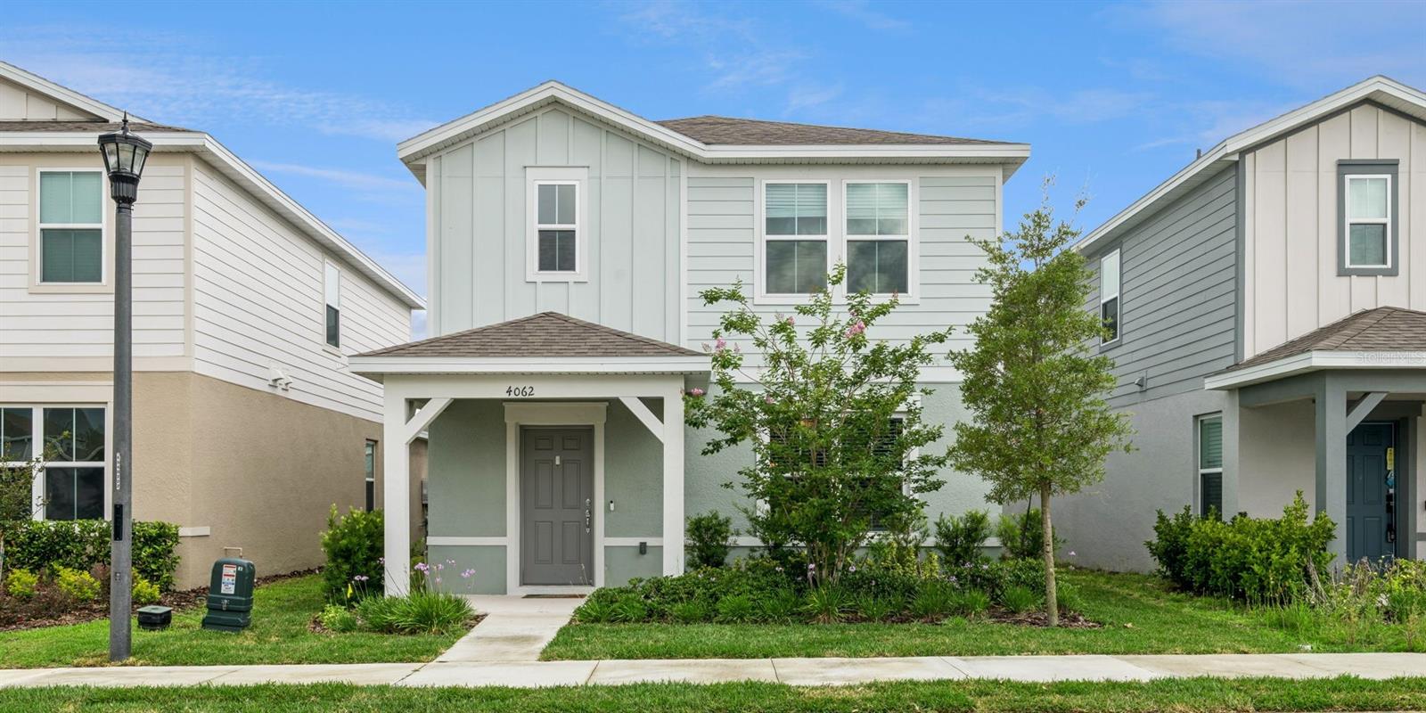 Photo of 4062 FEATHER TREE DRIVE APOPKA FL 32712