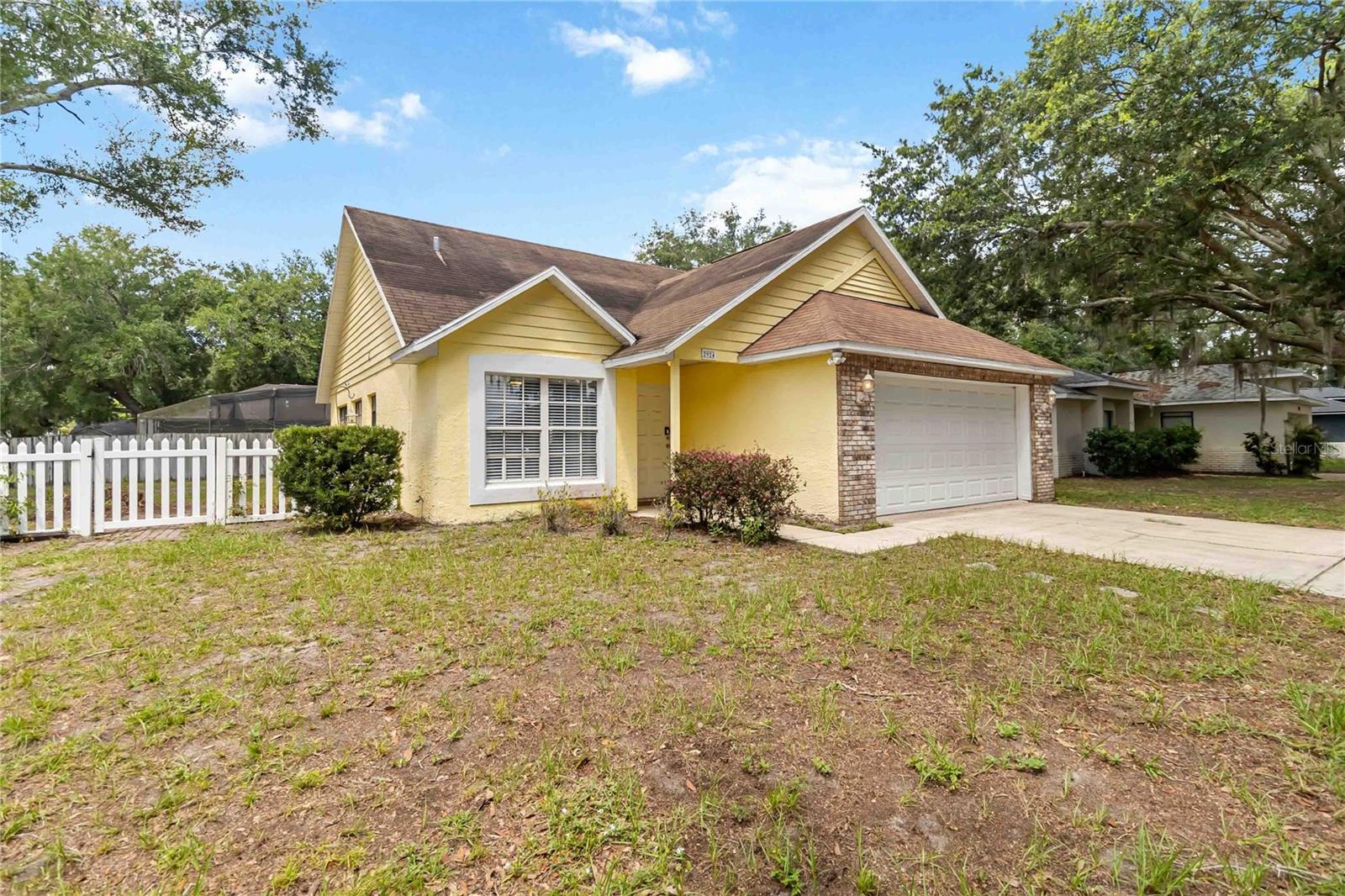 Photo of 2924 DANA LANE KISSIMMEE FL 34744