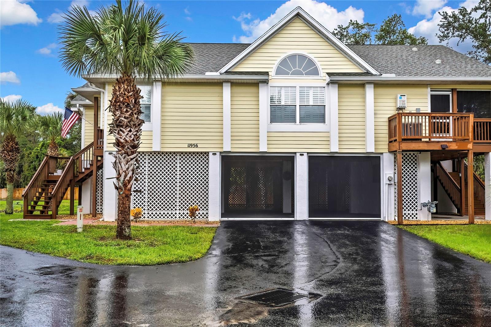 Photo of 11956 W BLUE BAYOU COURT CRYSTAL RIVER FL 34429
