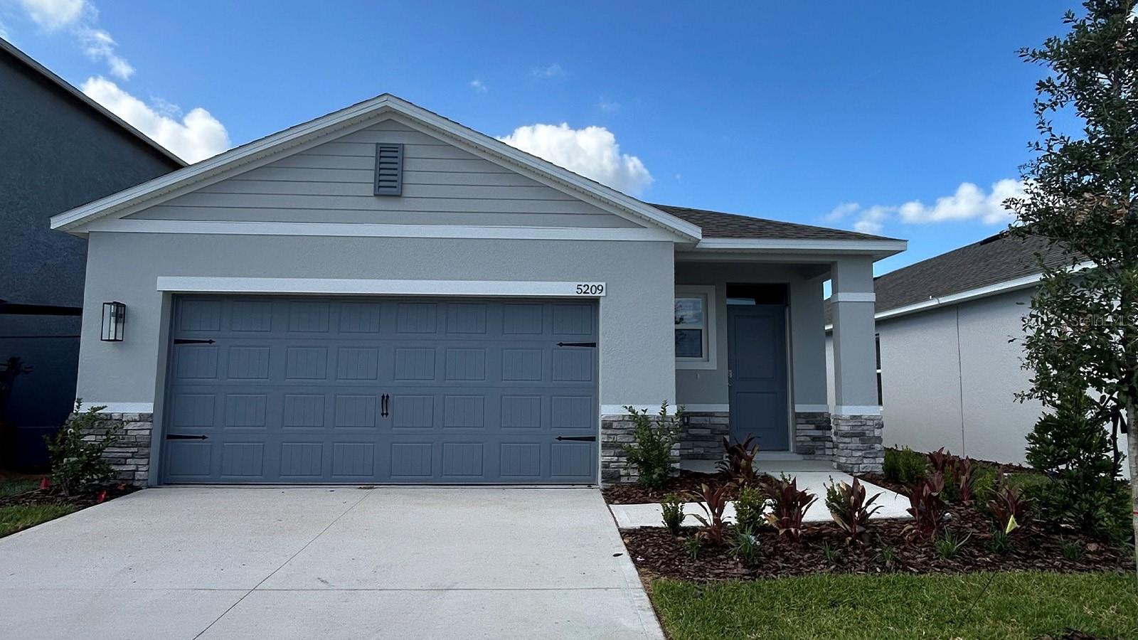 Photo of 5209 NATIVE MILE LOOP DAVENPORT FL 33837