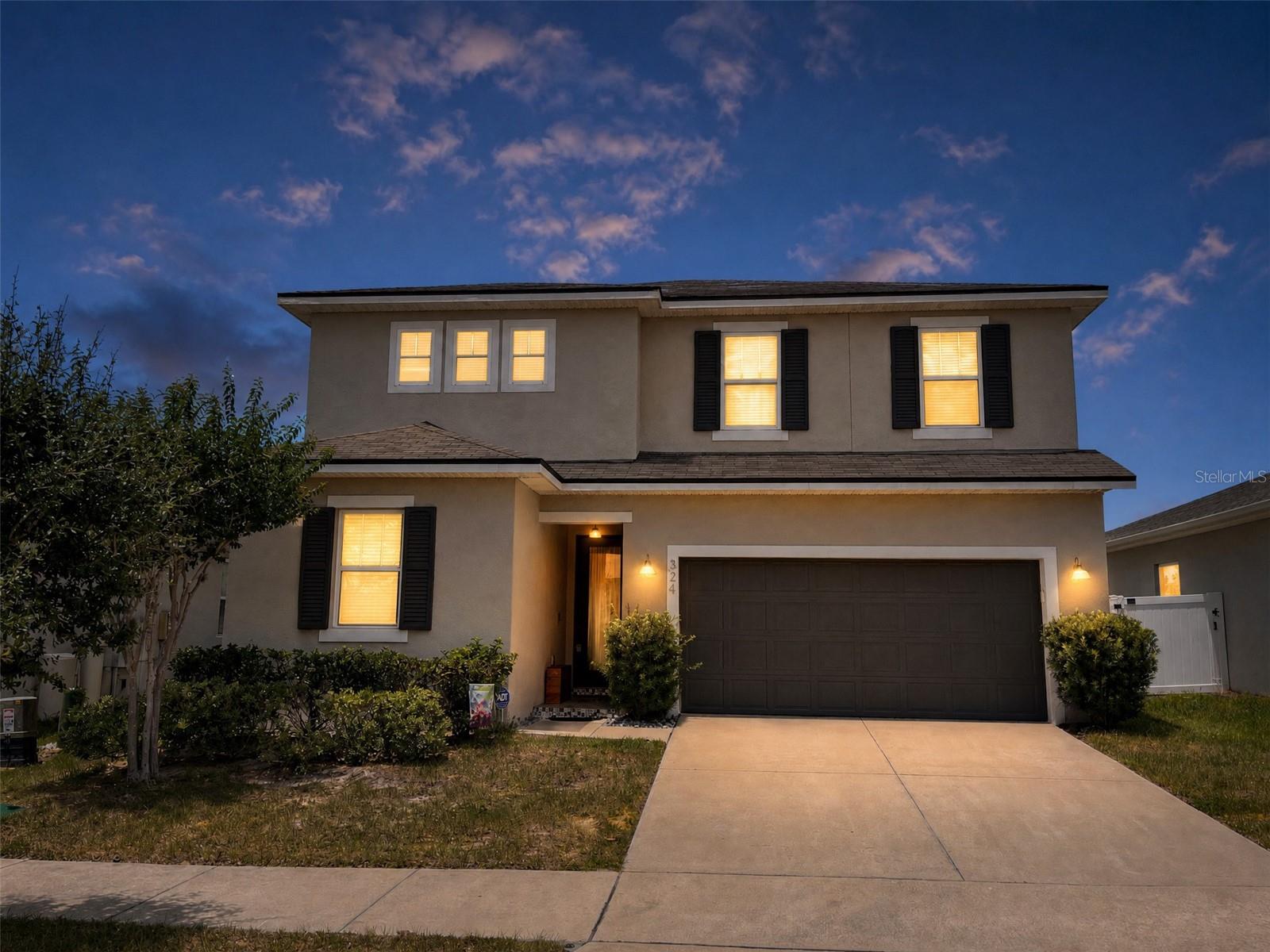 Photo of 324 BUCHANNAN DRIVE DAVENPORT FL 33837