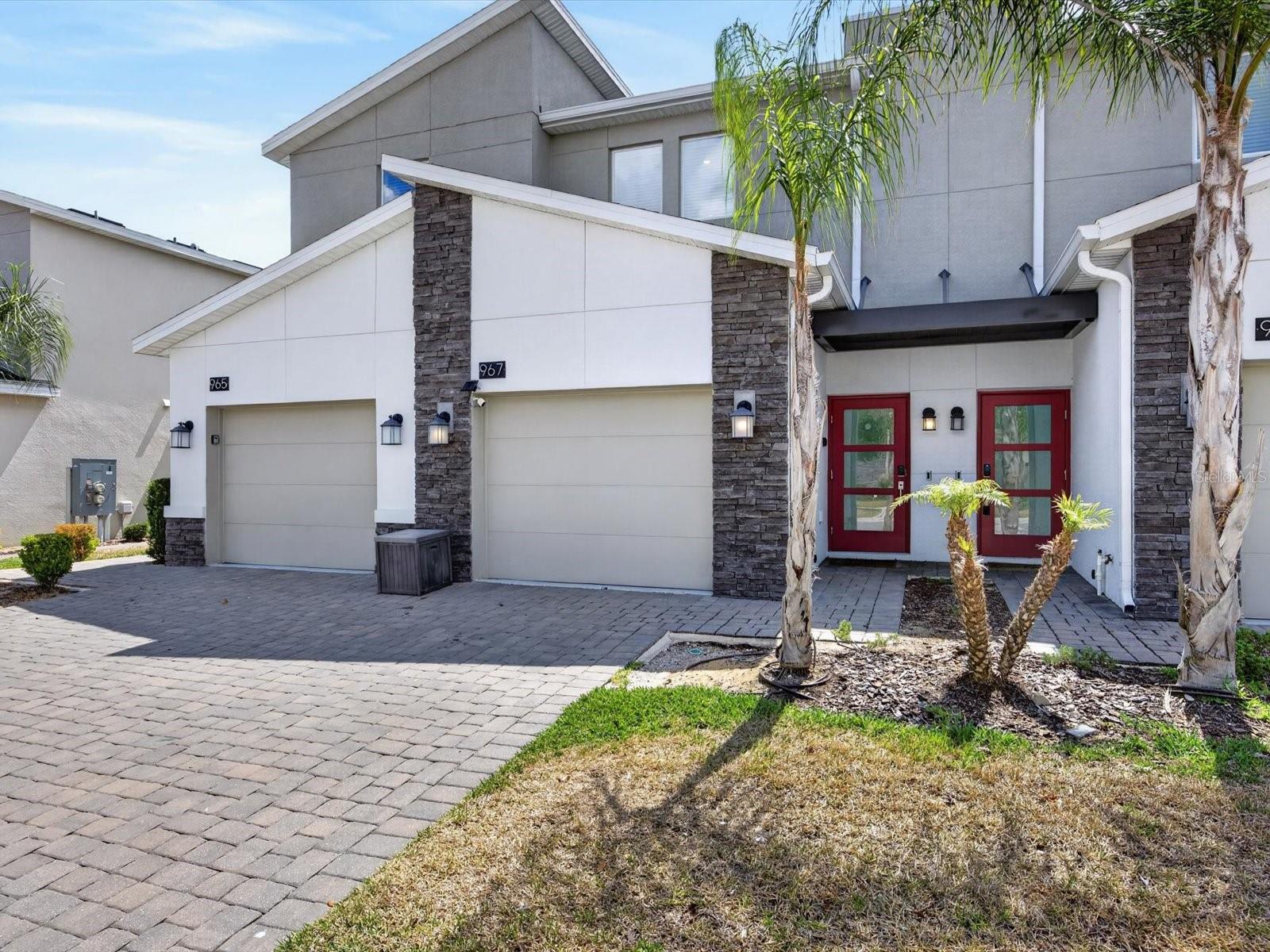 Photo of 967 SPLASH SHOT PLACE #2503 DAVENPORT FL 33896