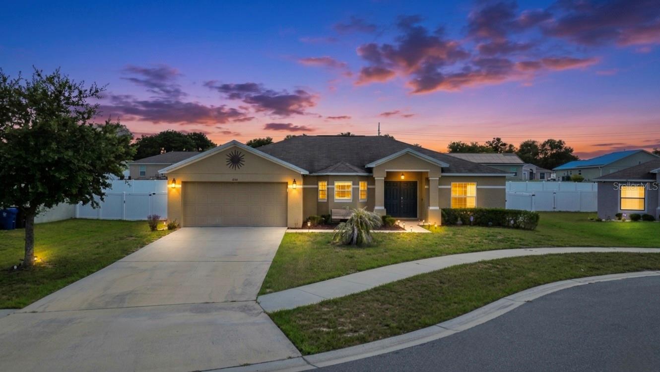 Photo of 650 HIDDEN LAKES COURT HAINES CITY FL 33844