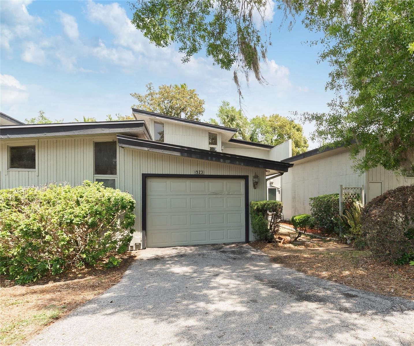 Photo of 1923 LAKE ALDEN DRIVE #A APOPKA FL 32712