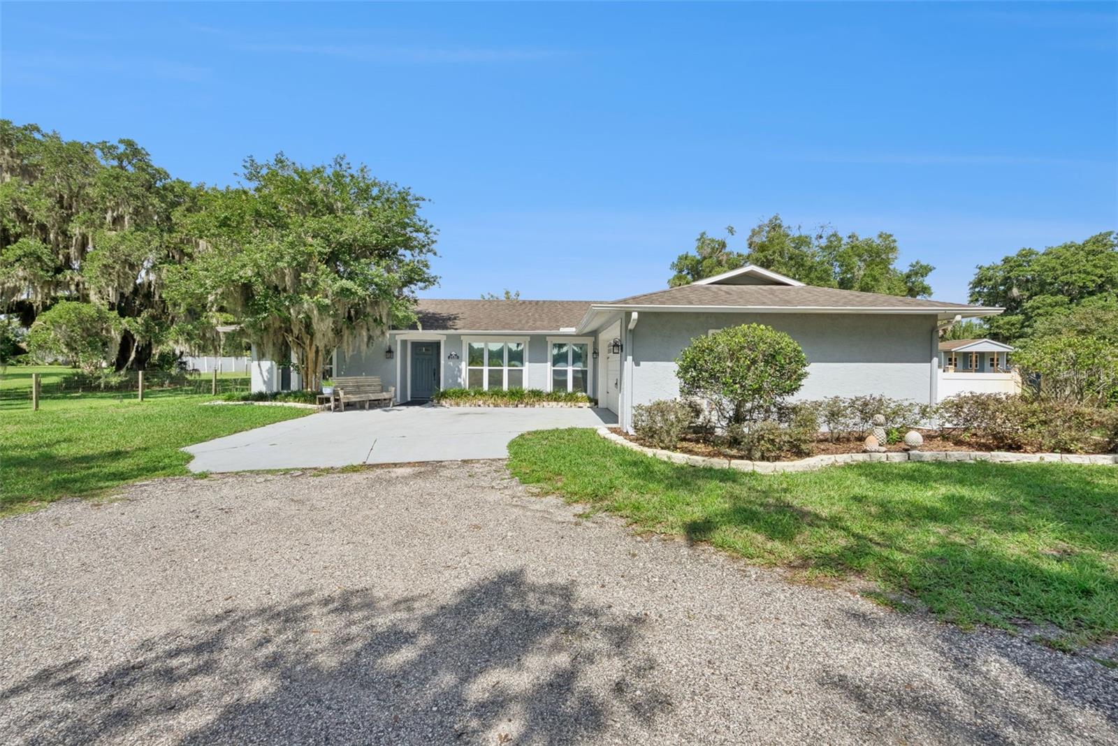 Photo of 2530 E NEW YORK AVENUE DELAND FL 32724