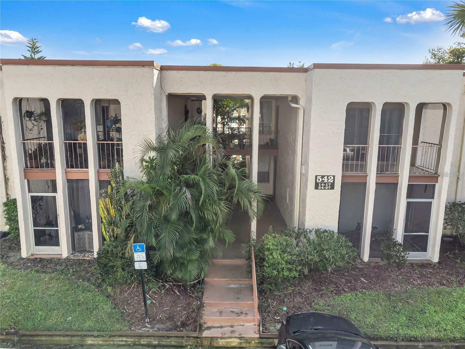 Photo of 542 ORANGE DRIVE #26 ALTAMONTE SPRINGS FL 32701