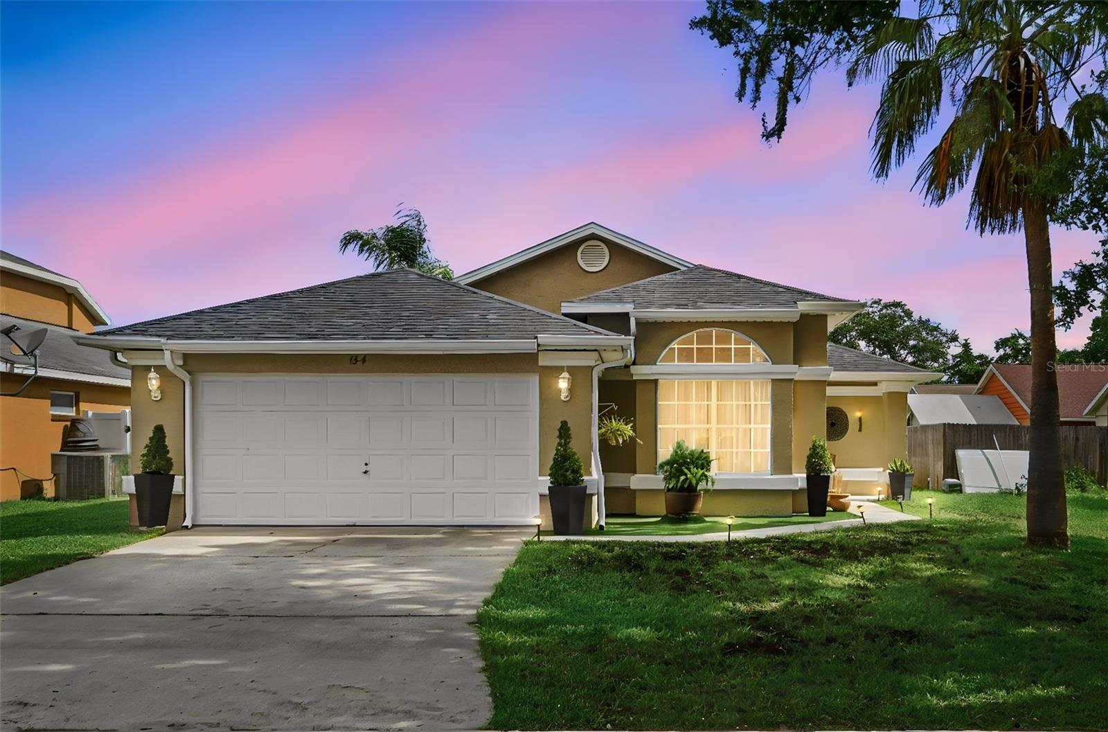Photo of 154 HIDDEN SPRINGS CIRCLE KISSIMMEE FL 34743