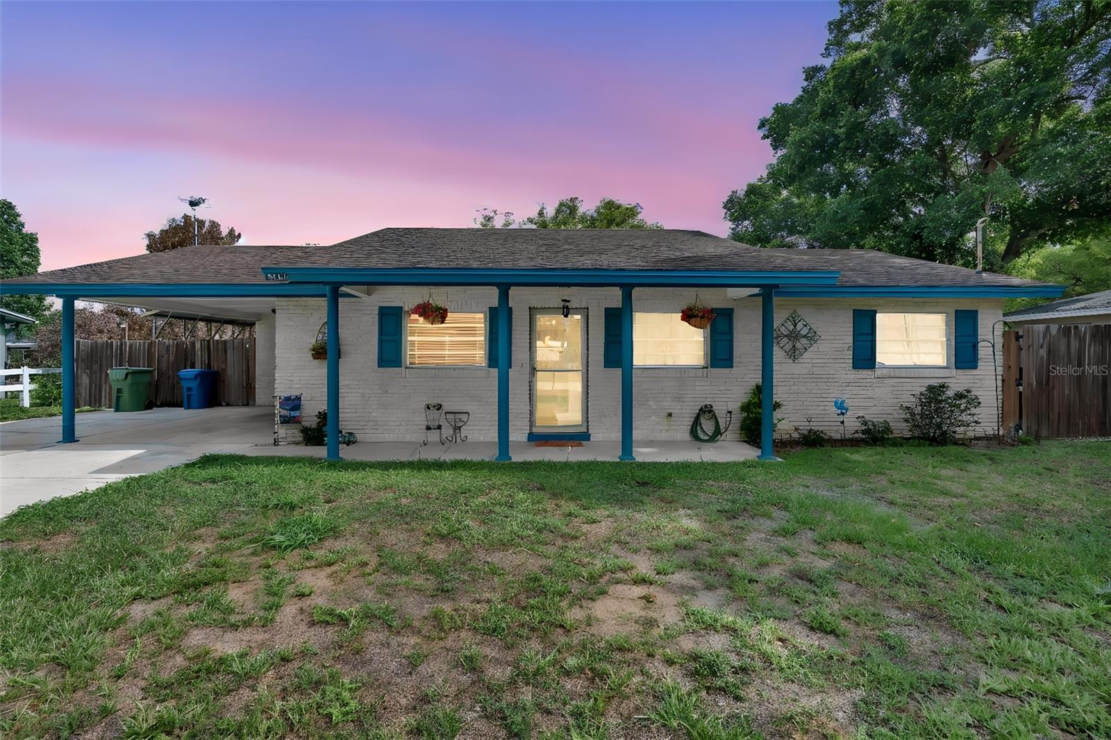 Photo of 2107 HIGH POINT AVE SW WINTER HAVEN FL 33880