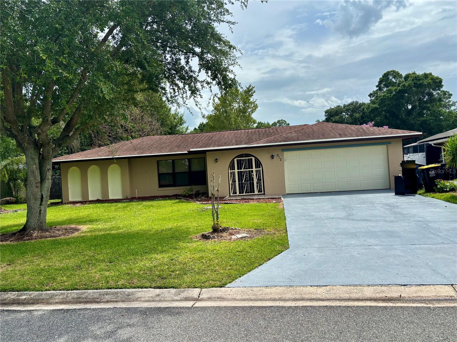 Photo of 612 WOOD DRIVE KISSIMMEE FL 34759