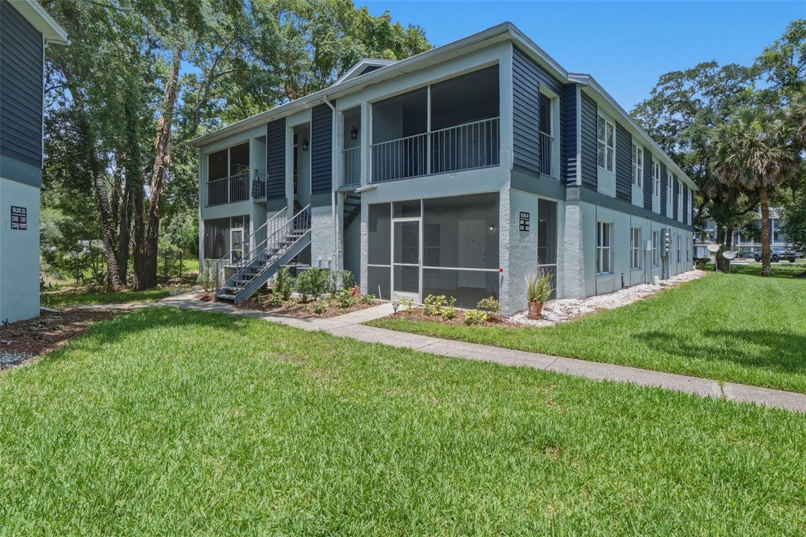Photo of 2402 NORTHLAKE DRIVE #2402 SANFORD FL 32773