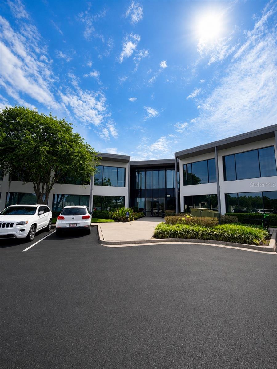 Photo of 3191 MAGUIRE BOULEVARD ORLANDO FL 32803