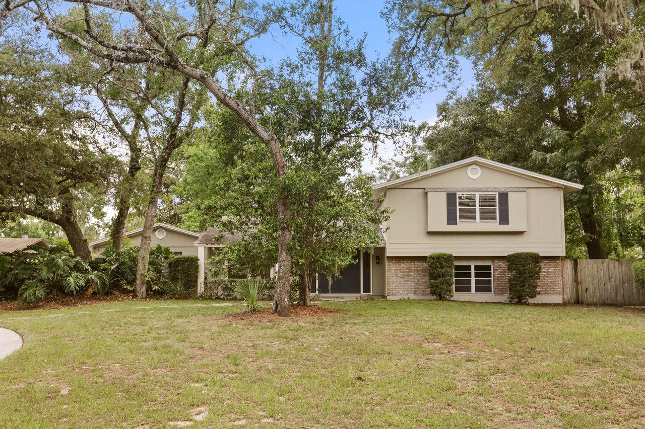 Photo of 200 CROOKED OAK COURT LONGWOOD FL 32779
