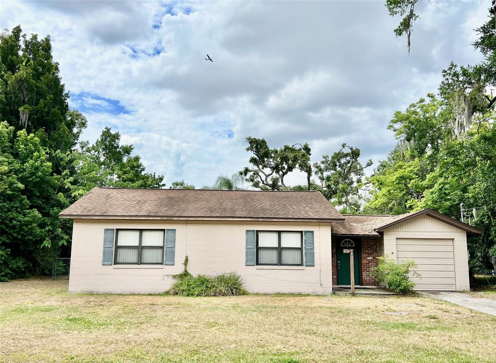 Photo of 718 BUCKMINSTER CIRCLE ORLANDO FL 32803