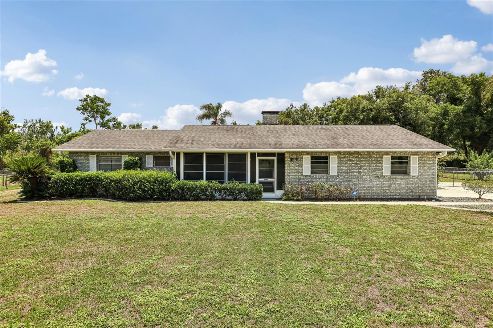 Photo of 5234 MAGNOLIA TERRACE FRUITLAND PARK FL 34731