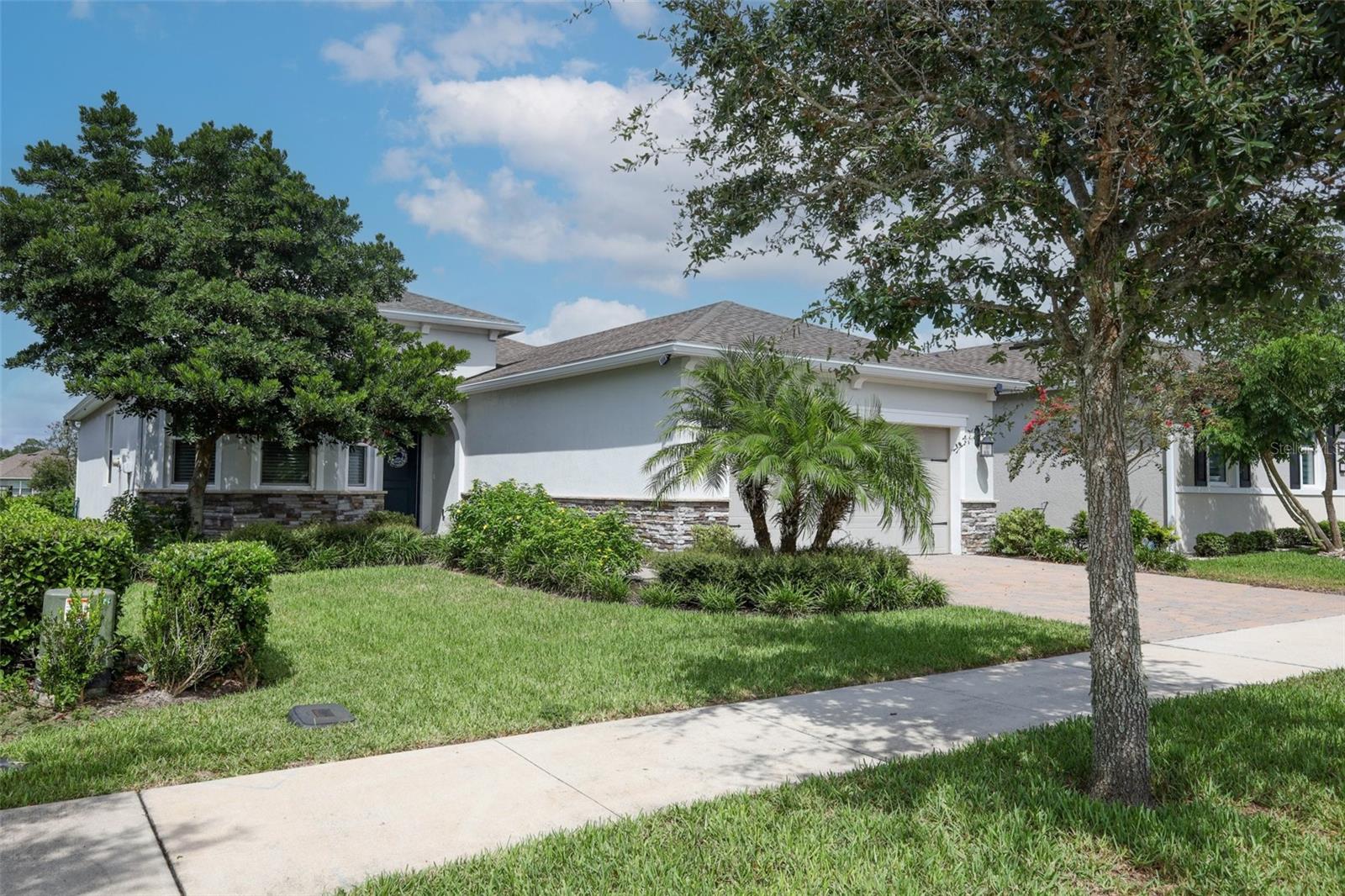 Photo of 560 ADENMORE TERRACE DELAND FL 32724