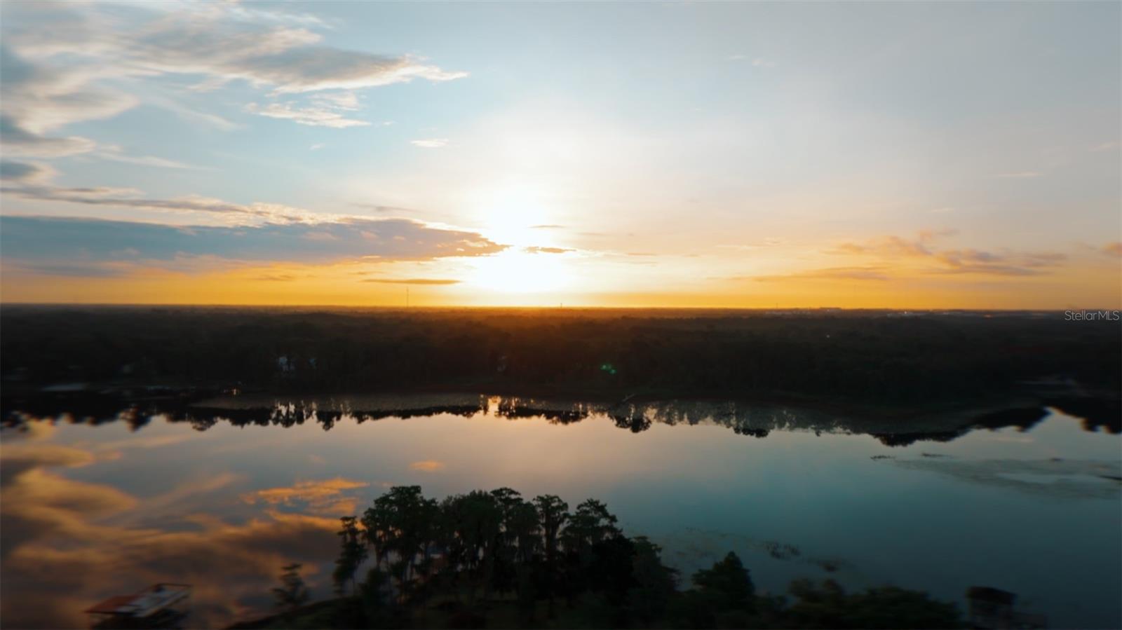 Photo of 9889 LAKE GEORGIA DRIVE ORLANDO FL 32817