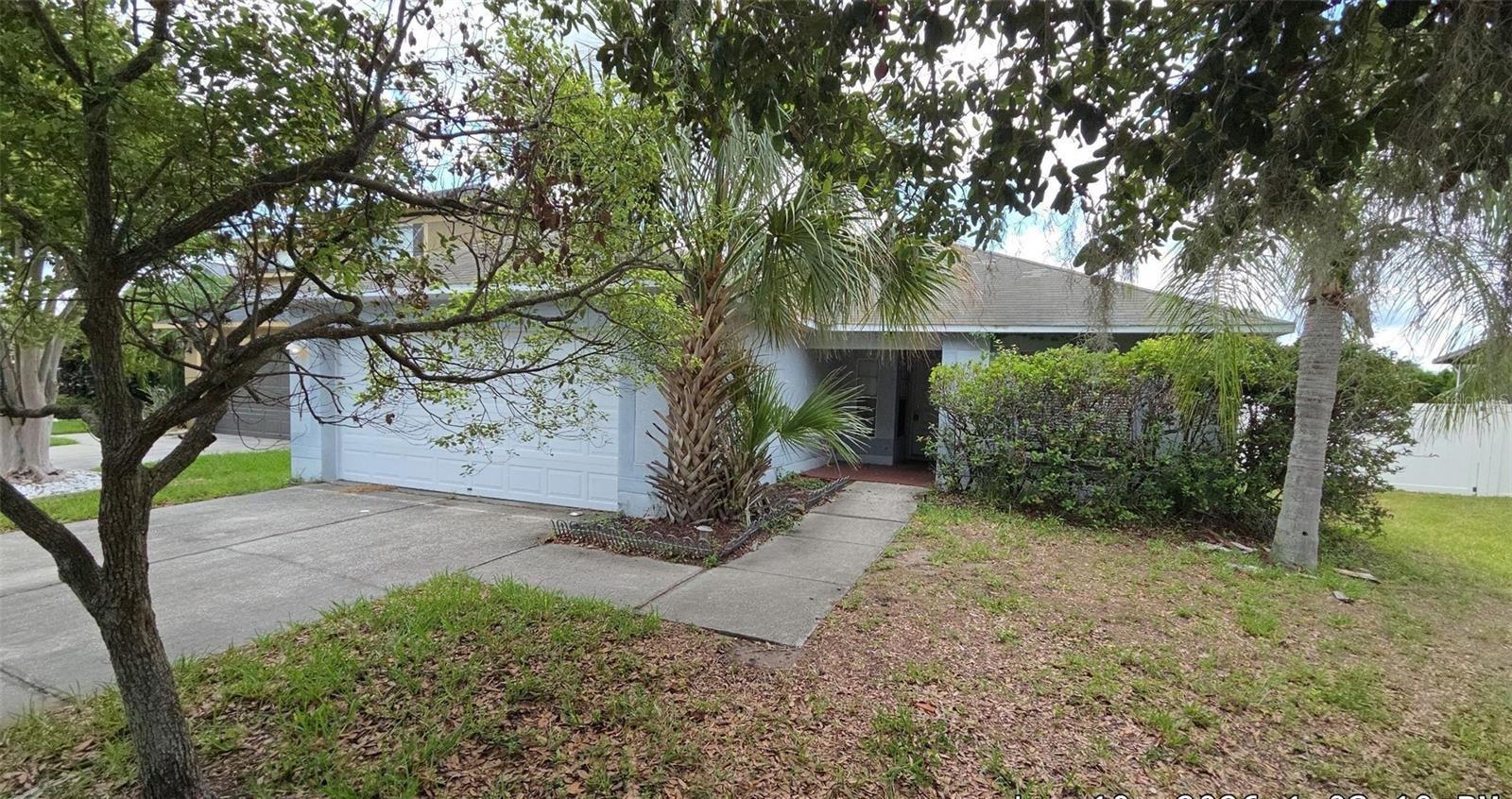 Photo of 11308 MARION LAKE COURT RIVERVIEW FL 33569