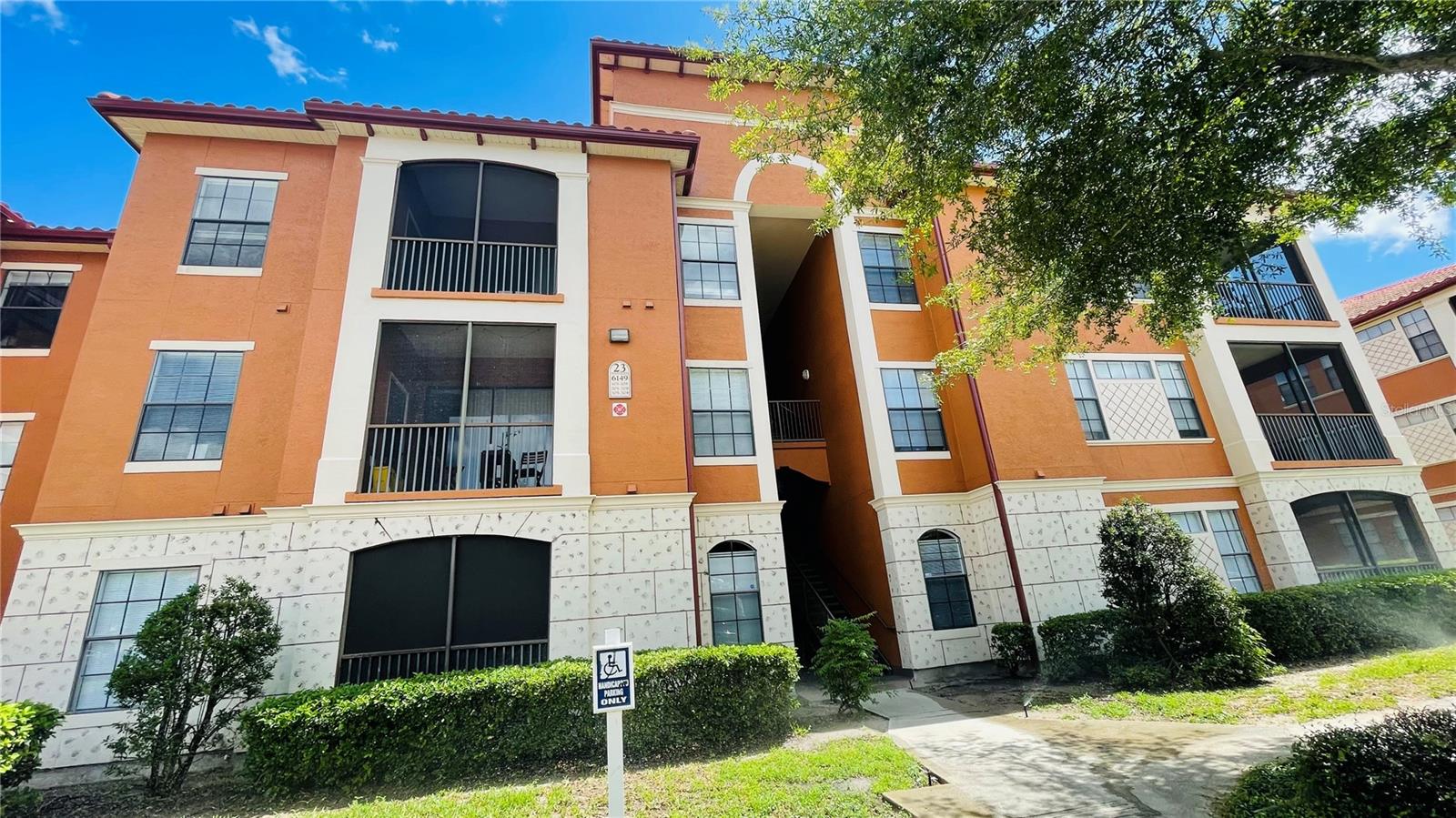 Photo of 6149 METROWEST BOULEVARD #305 ORLANDO FL 32835