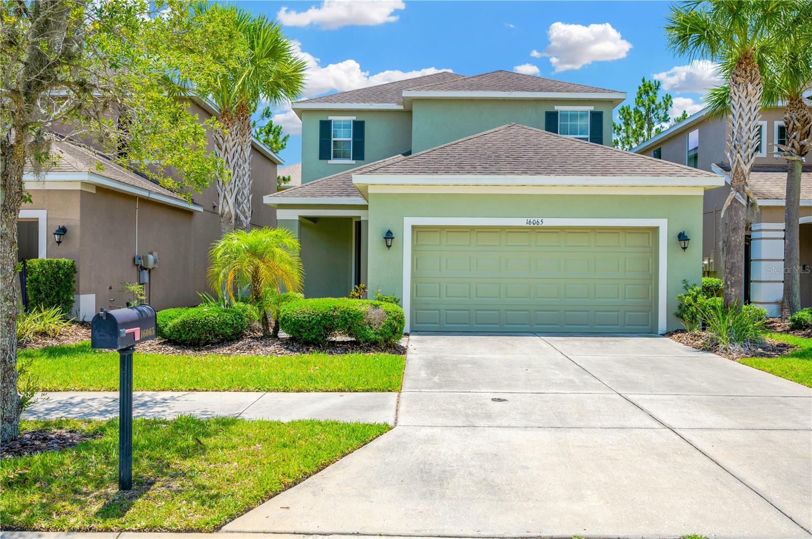 Photo of 16065 BELLA WOODS DRIVE TAMPA FL 33647