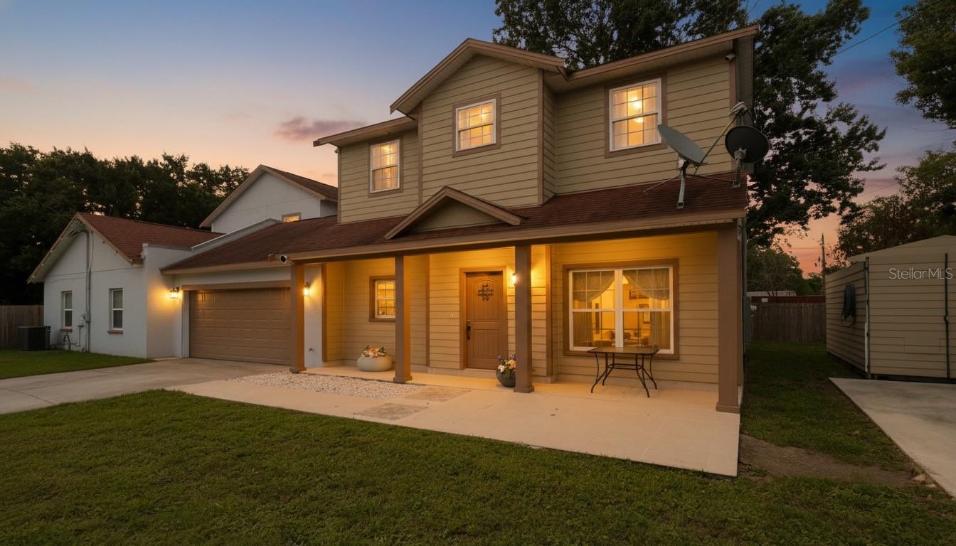 Photo of 402 E MAPLE STREET WINTER GARDEN FL 34787