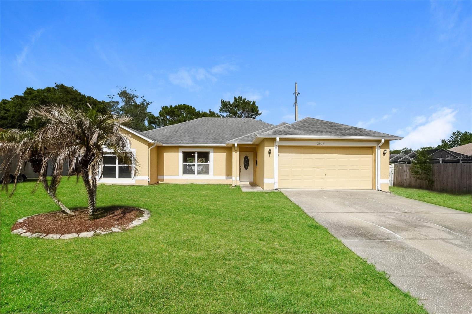 Photo of 2807 ARBOUR TRAIL COURT DELTONA FL 32725