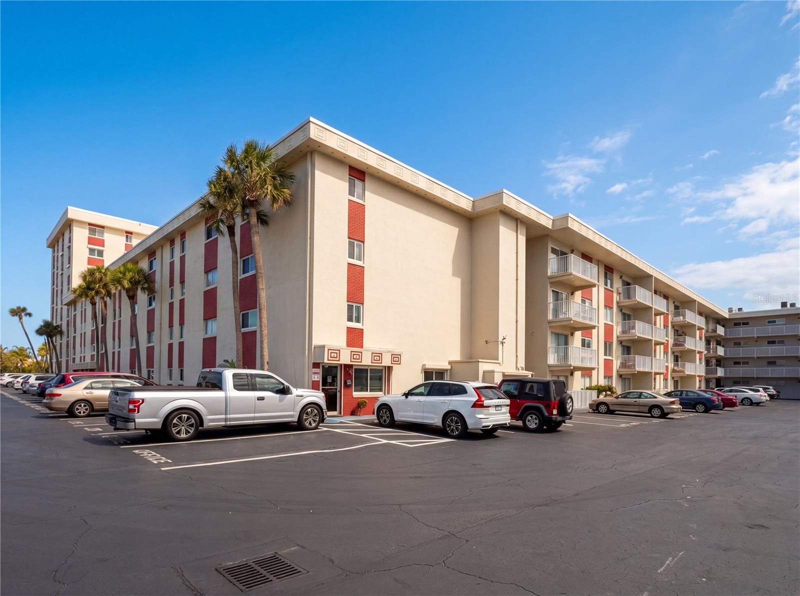 Photo of 2711 N HALIFAX AVENUE #371 DAYTONA BEACH FL 32118