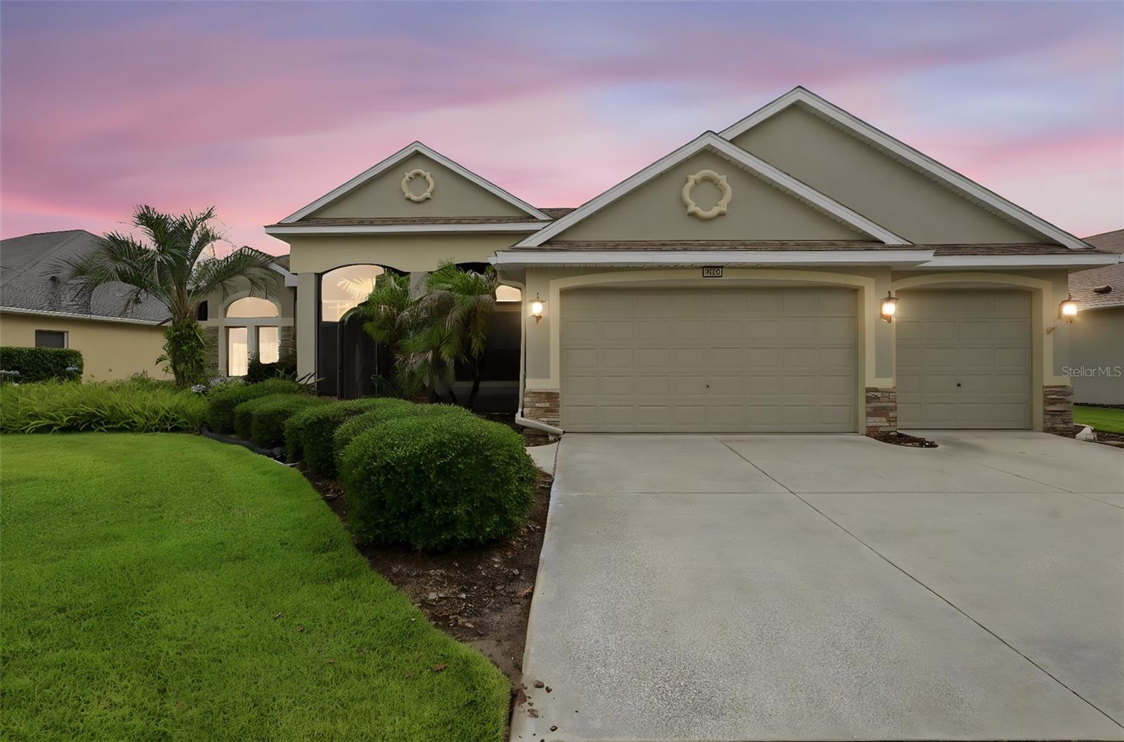 Photo of 7879 CROSSWINDS WAY MOUNT DORA FL 32757
