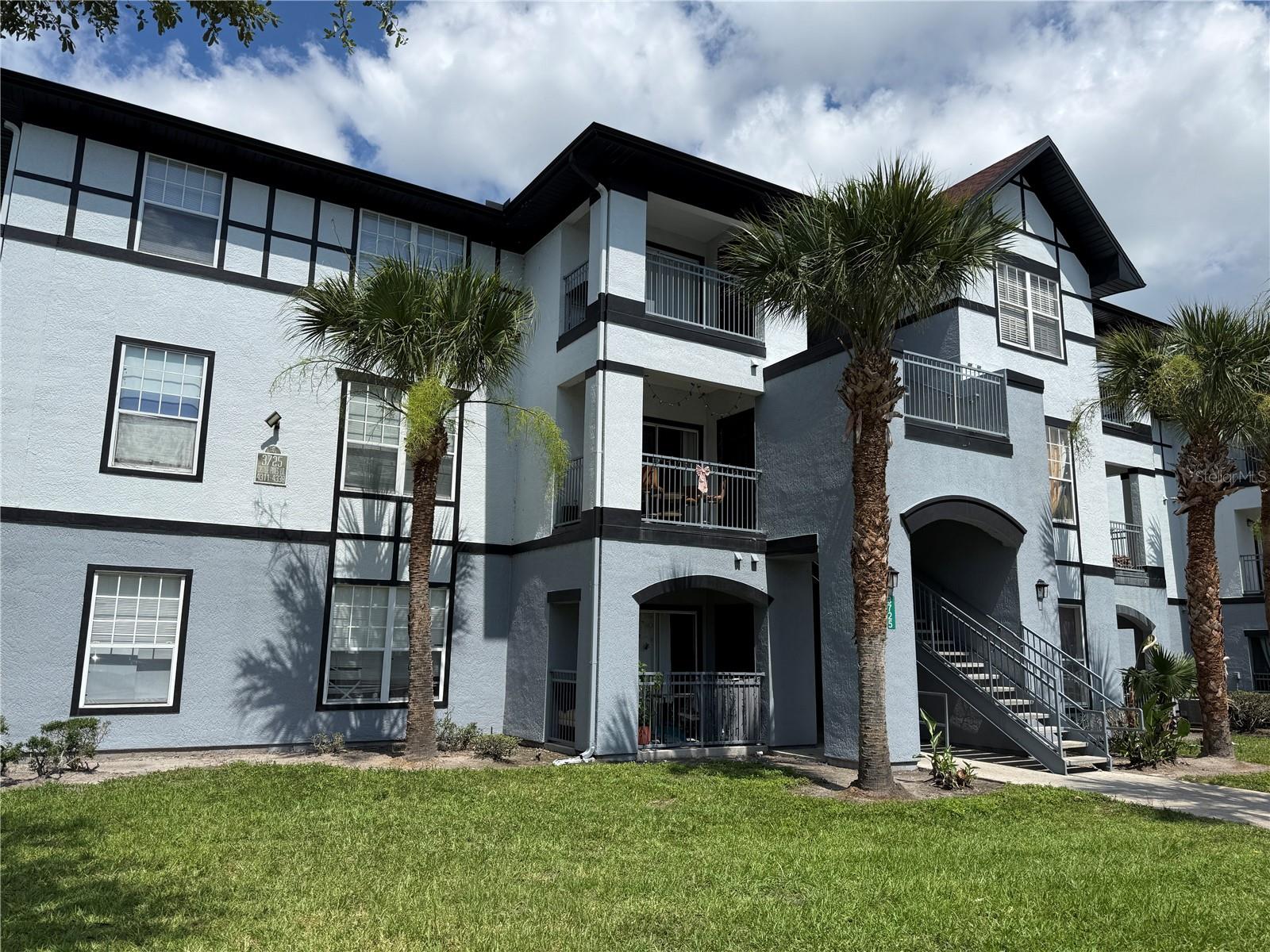 Photo of 3725 CASTLE PINES LANE #4322 ORLANDO FL 32839