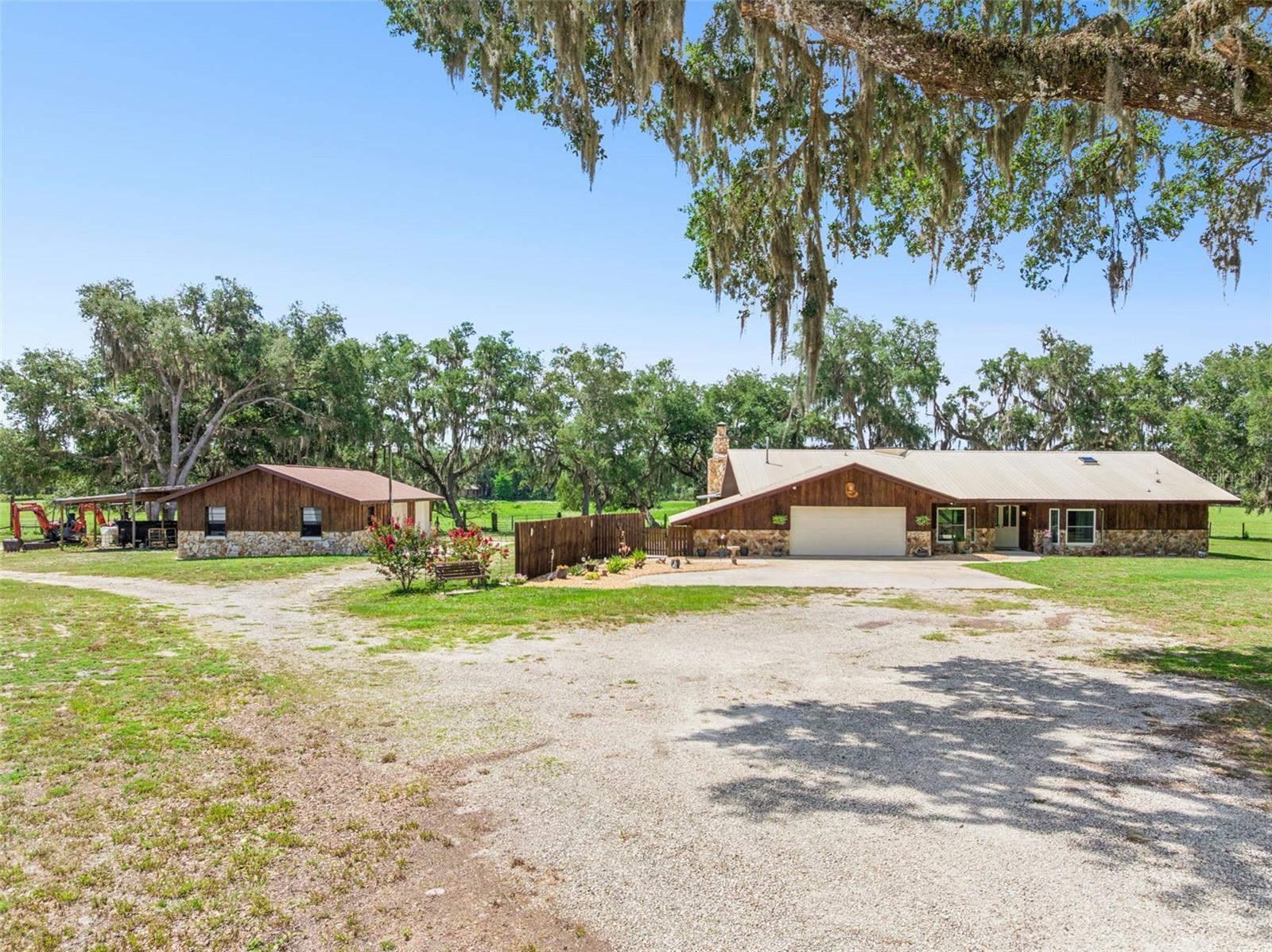 Photo of 7232 E TURNER CAMP ROAD INVERNESS FL 34453