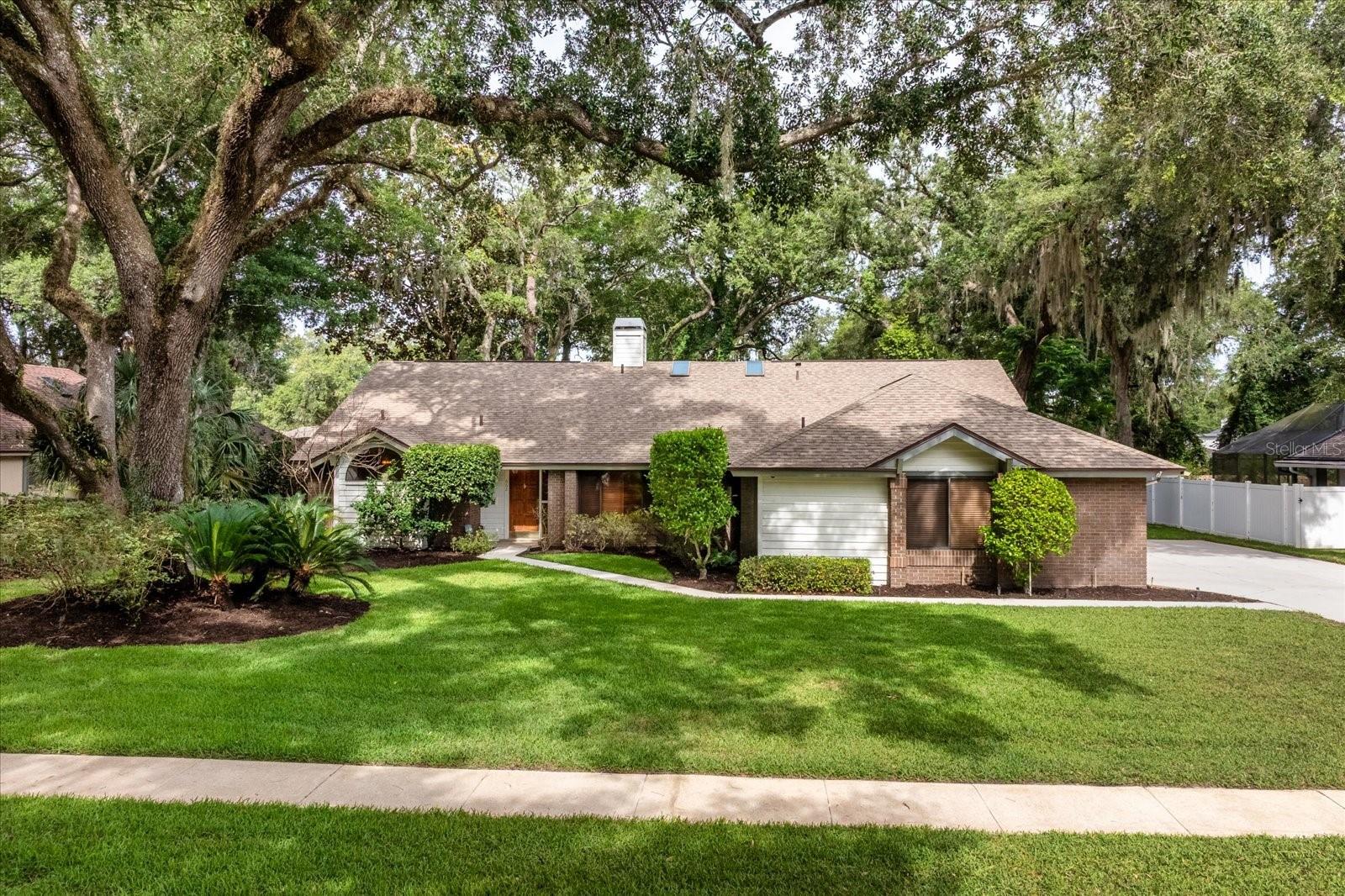 Photo of 662 SARANAC DRIVE WINTER SPRINGS FL 32708