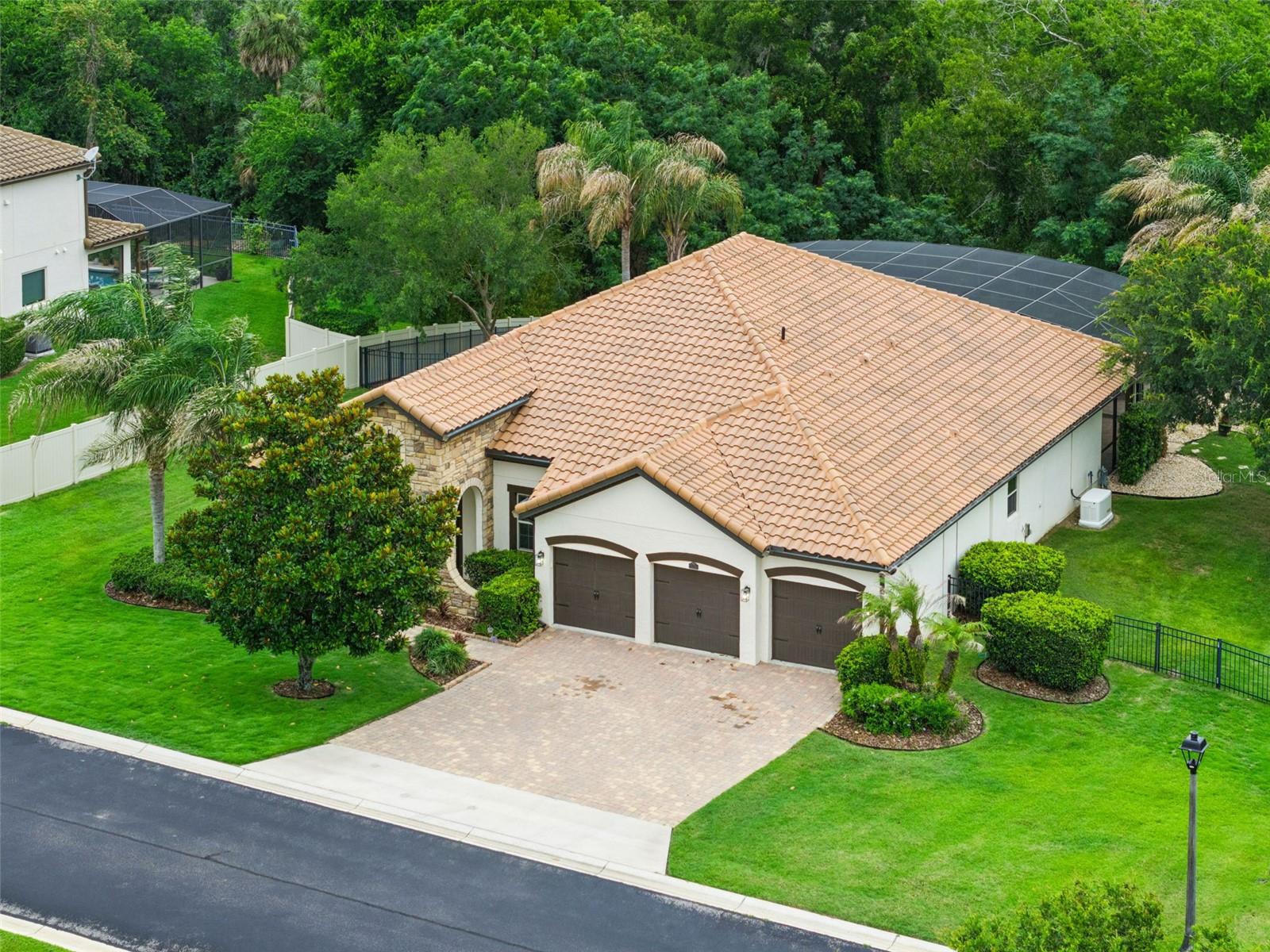 Photo of 16704 CARAVAGGIO LOOP MONTVERDE FL 34756