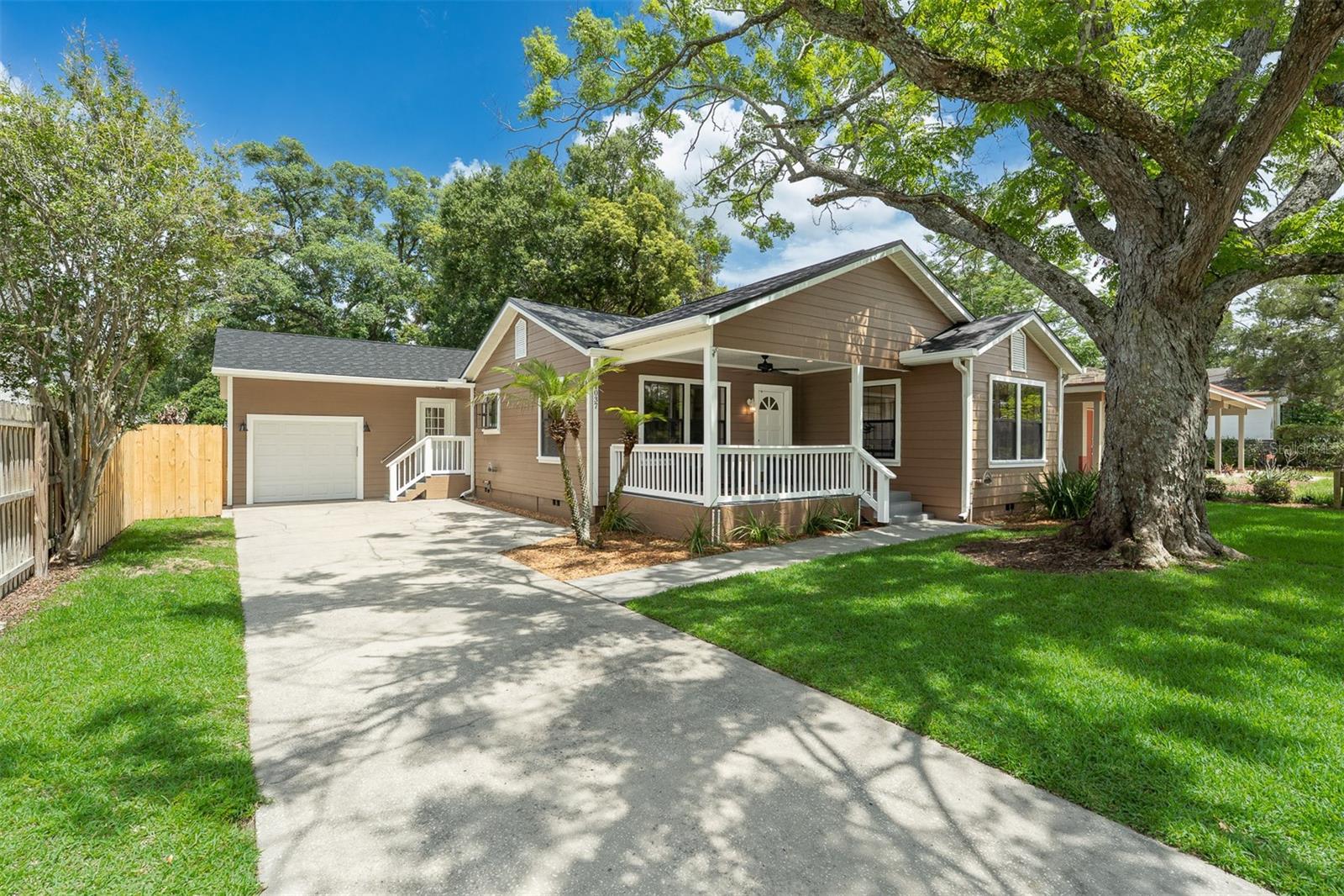 Photo of 1037 N SHINE AVENUE ORLANDO FL 32803