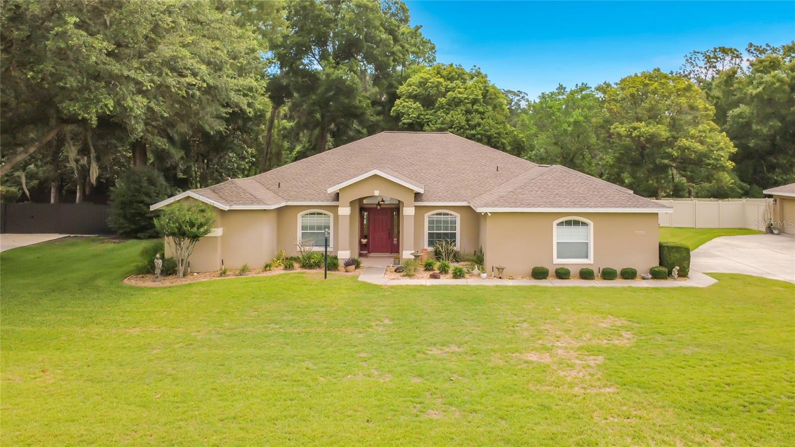 Photo of 10445 SE 42ND TERRACE BELLEVIEW FL 34420