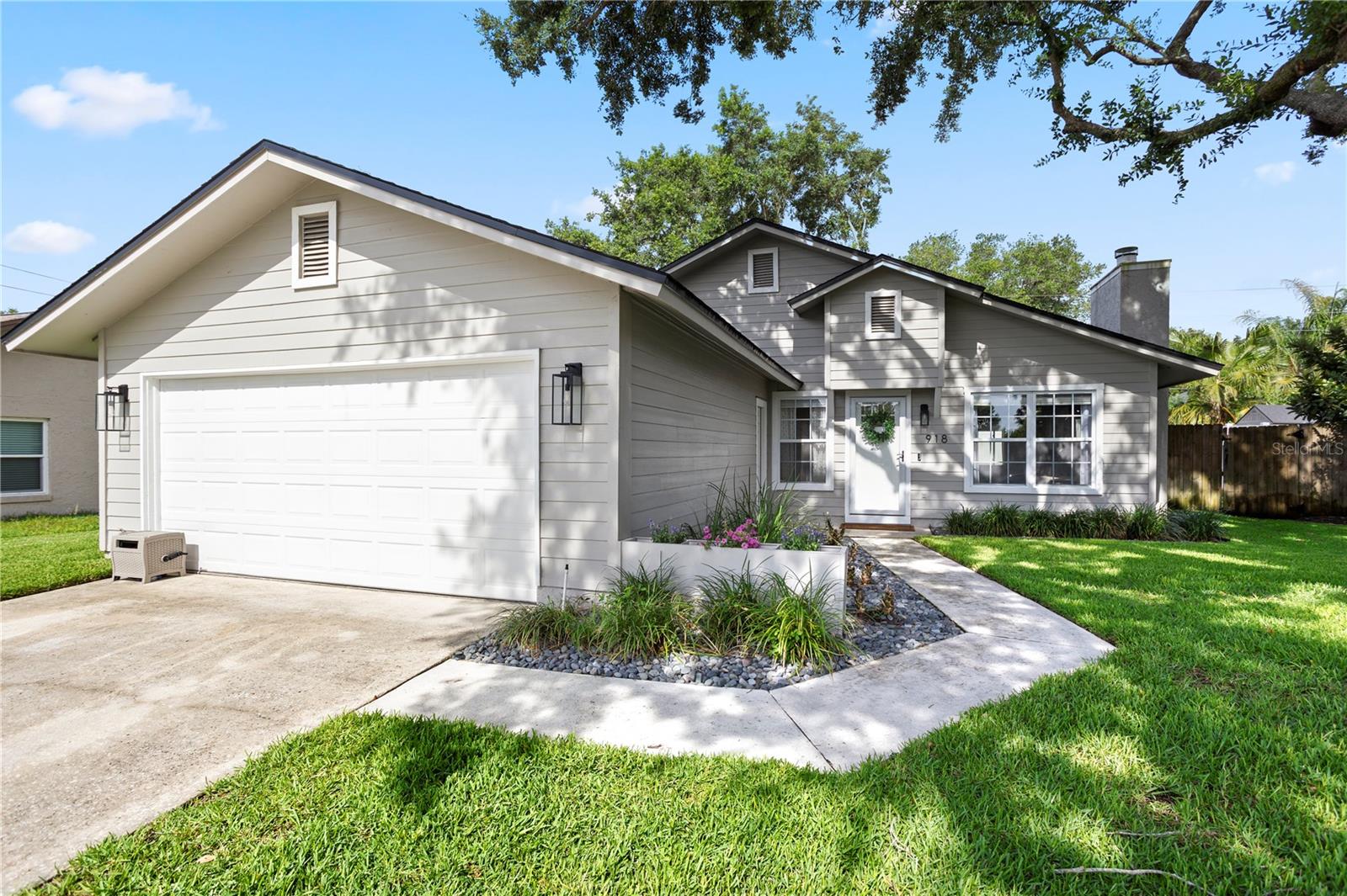 Photo of 918 N JERICO DRIVE CASSELBERRY FL 32707