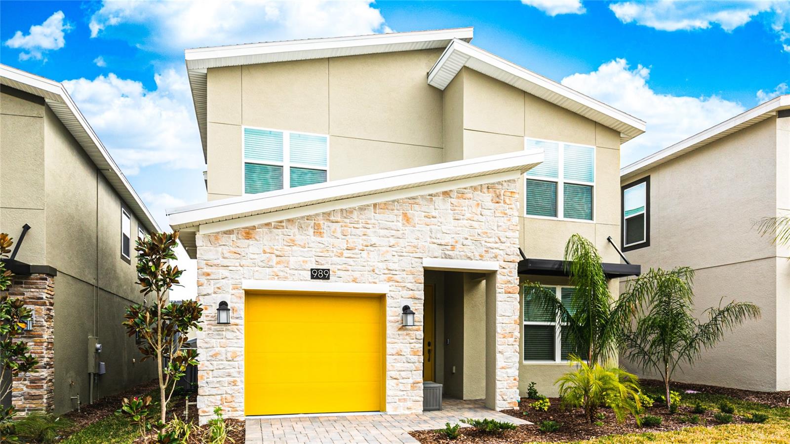 Photo of 989 LEADER STREET DAVENPORT FL 33896
