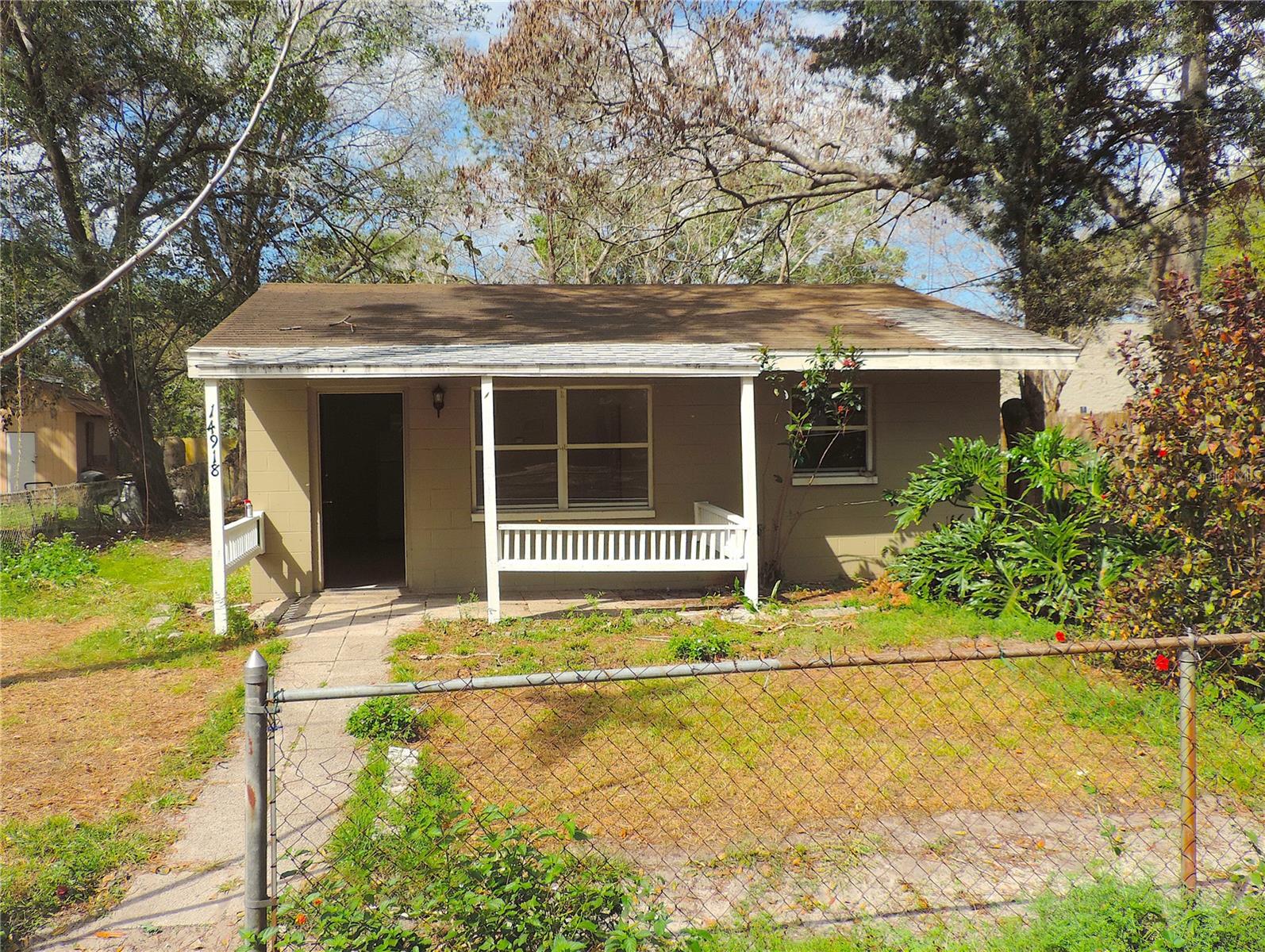 Photo of 14918 PINECREST ROAD TAMPA FL 33613